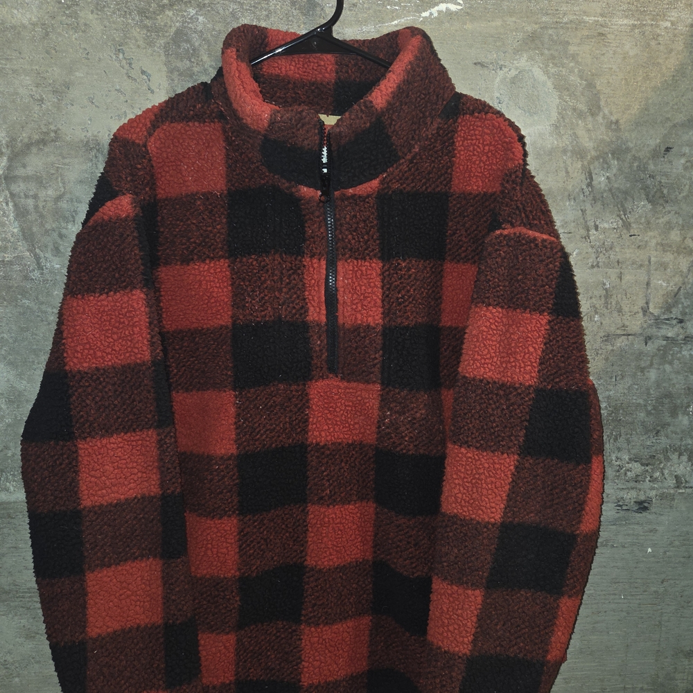 Koolaburra Red and Black Buffalo Plaid Zip Up Sweater